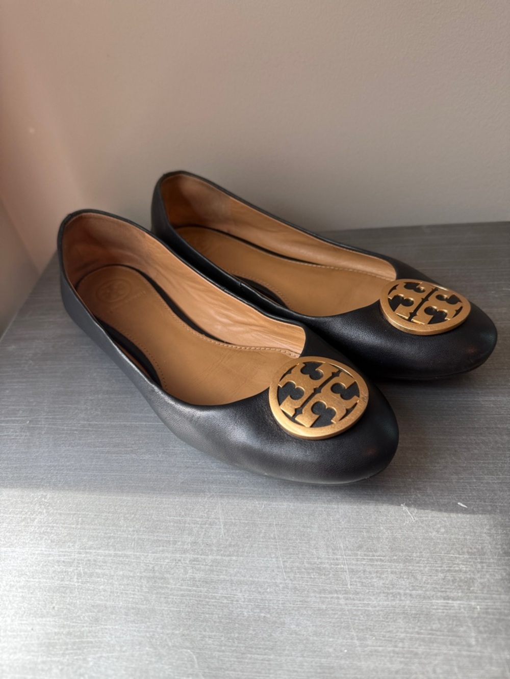Tory Burch Black Leather Ballet Flats with Gold Logo Medallion